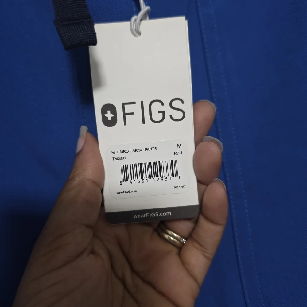 Figs Cairo Cargo Pants Scrubs Blue Medium NWT!